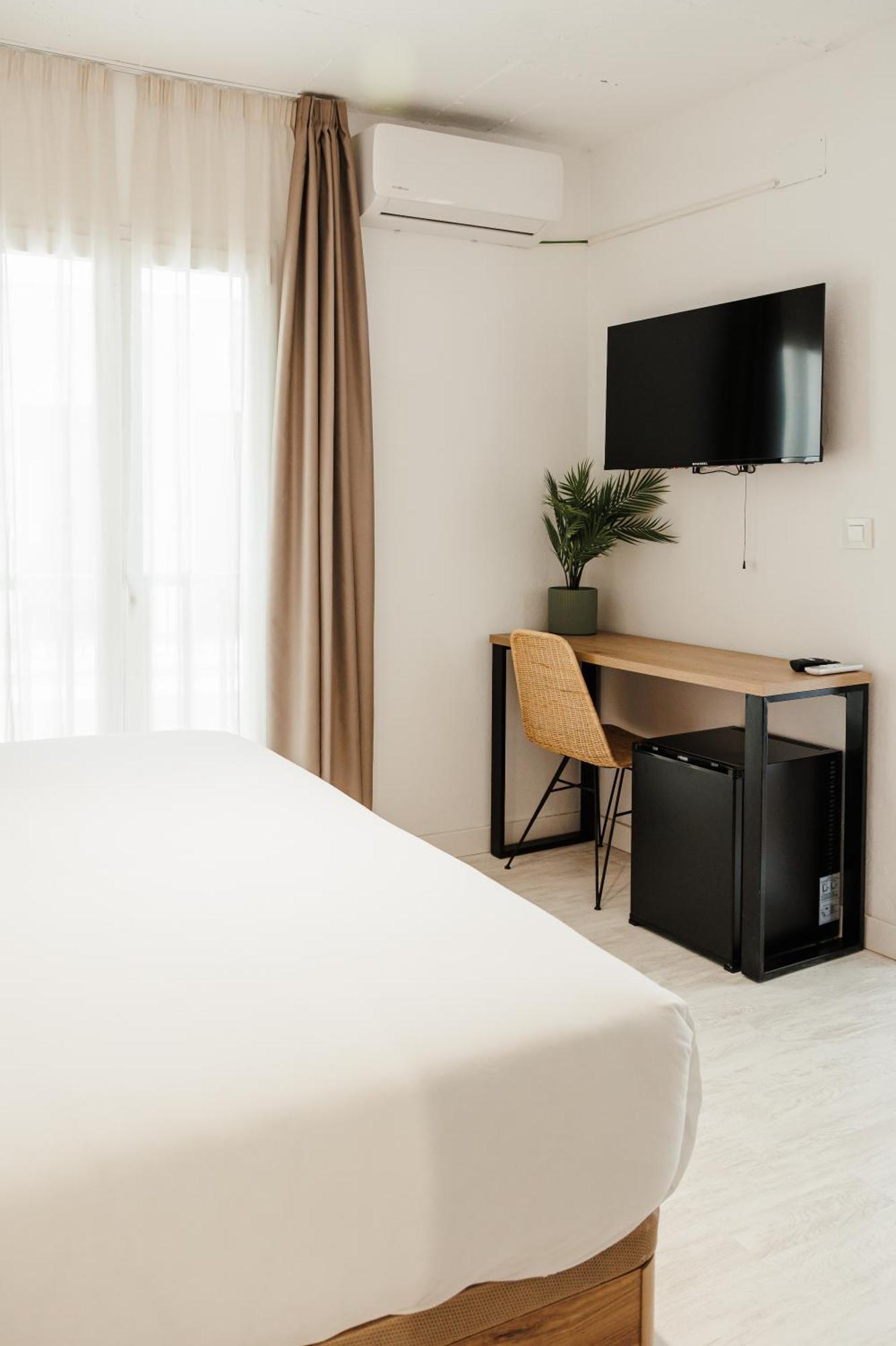 Astuto 21 Suites - Adults Only جيريز المظهر الخارجي الصورة
