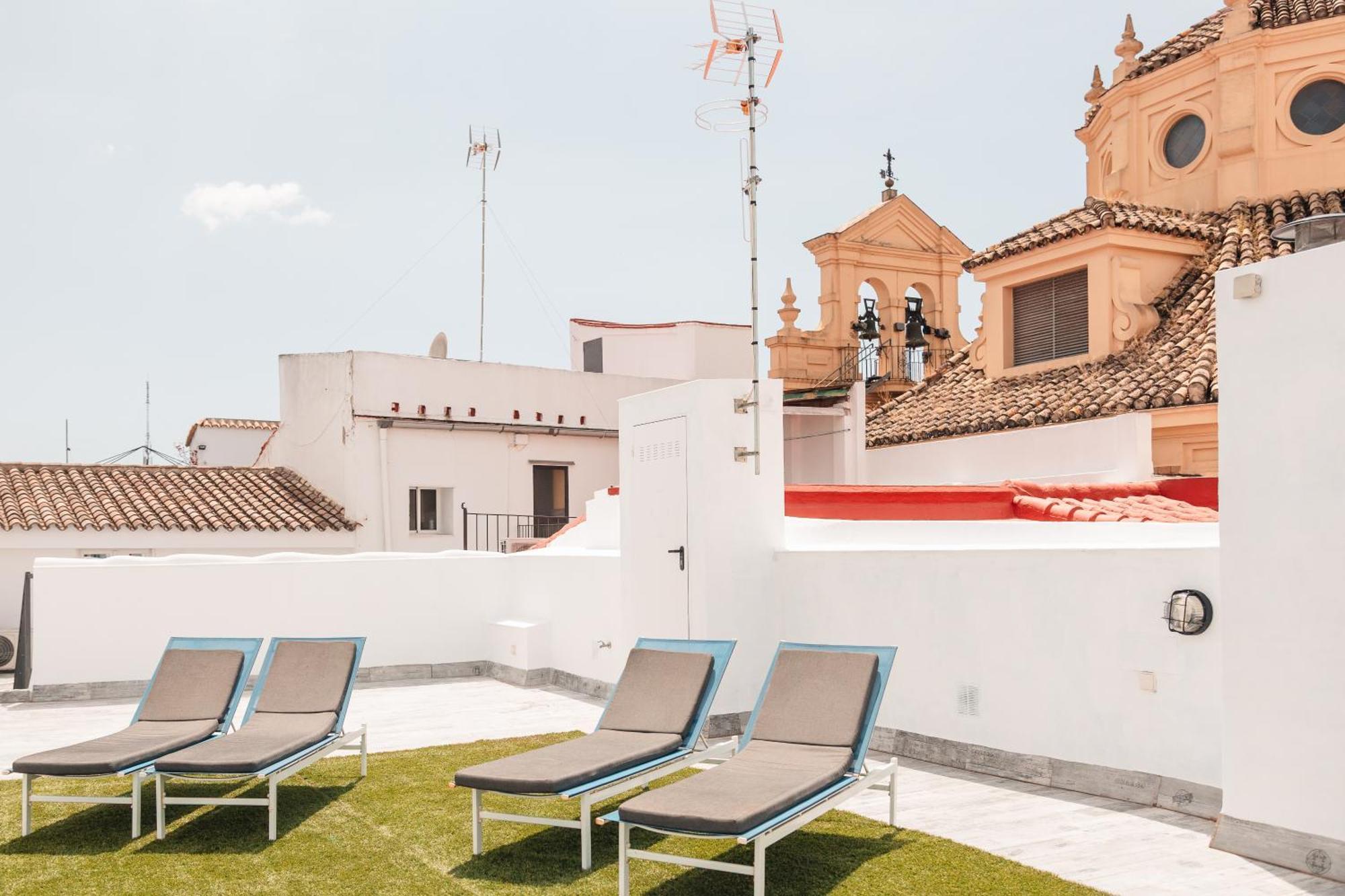Astuto 21 Suites - Adults Only جيريز المظهر الخارجي الصورة